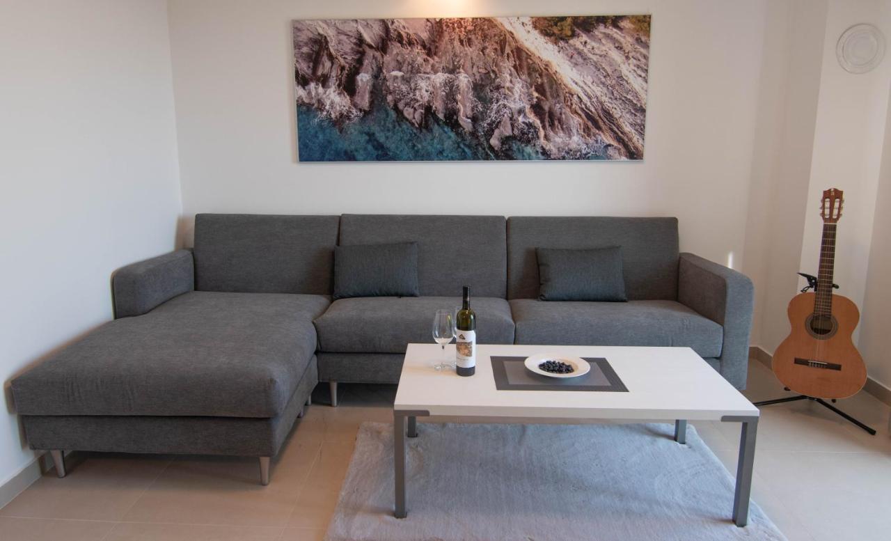 Luxury Apartment Faro With Sea View And Swimming Pool 프레멘투라 외부 사진