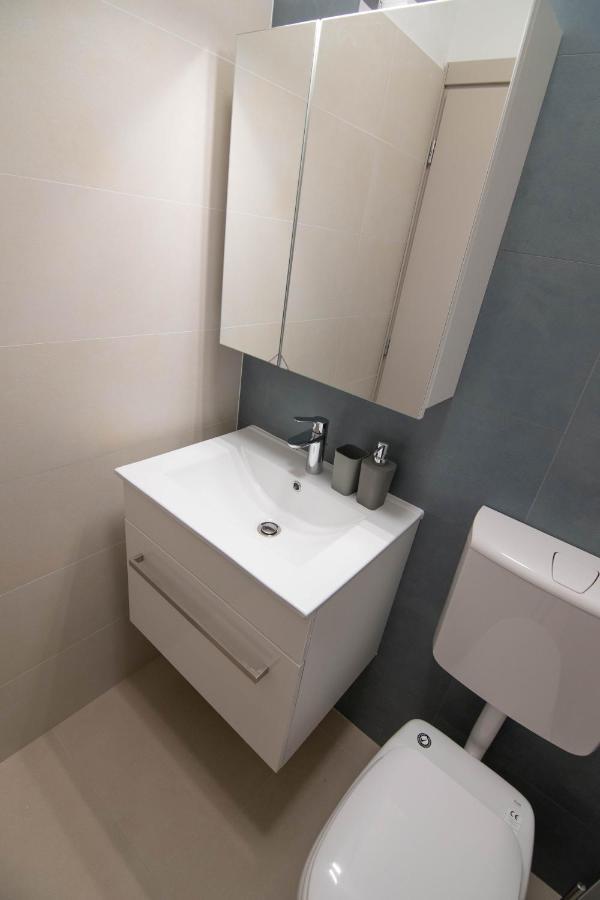 Luxury Apartment Faro With Sea View And Swimming Pool 프레멘투라 외부 사진